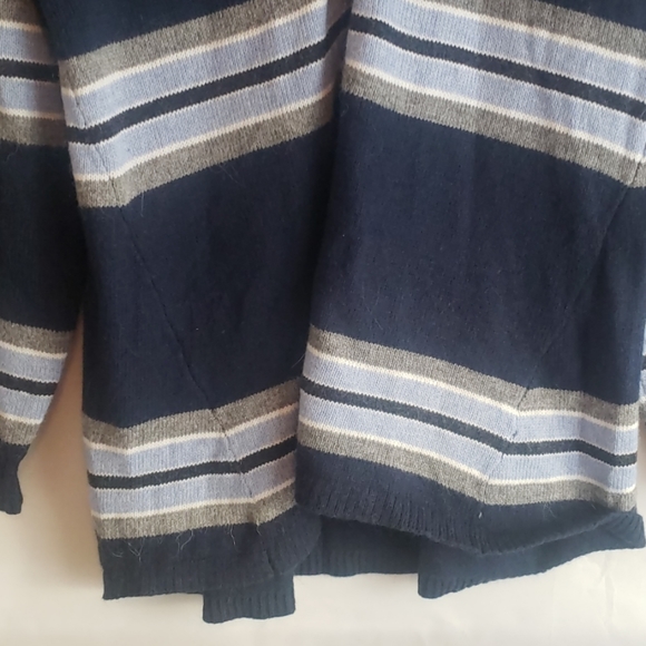 Democracy blue stripped button up long sleeve card - Picture 4 of 8